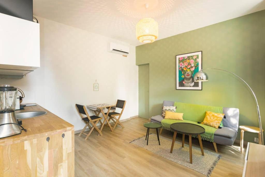 Mini Maison Ancienne Renovee +parking Apartment Avignon