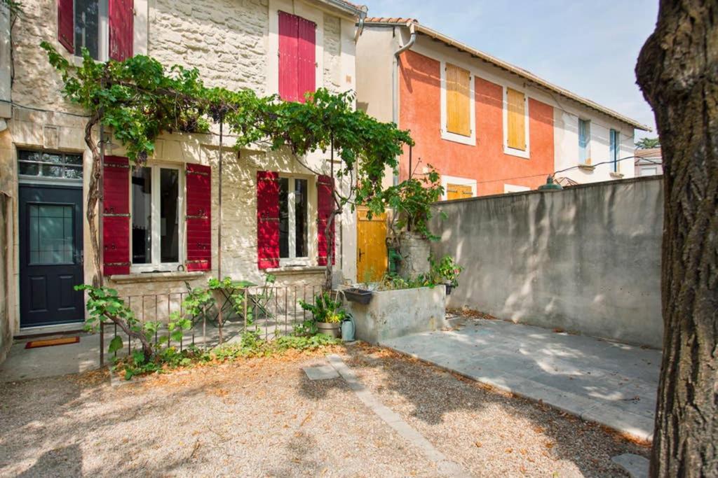 Appartement Mini Maison Ancienne Rénovée +parking